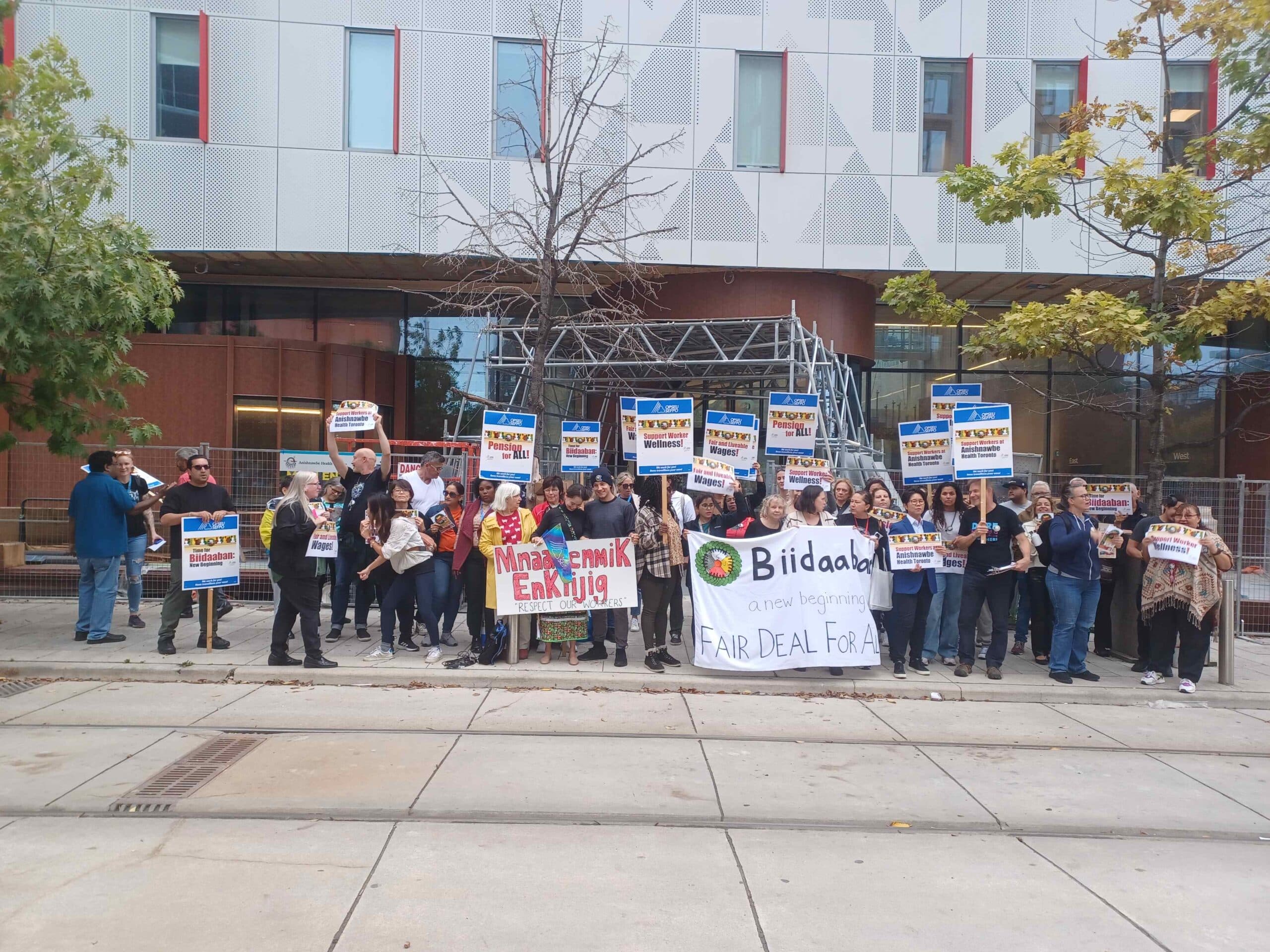 Community stands with health care workers in fight for fair pay and worker wellbeing at Anishnawbe Health Toronto